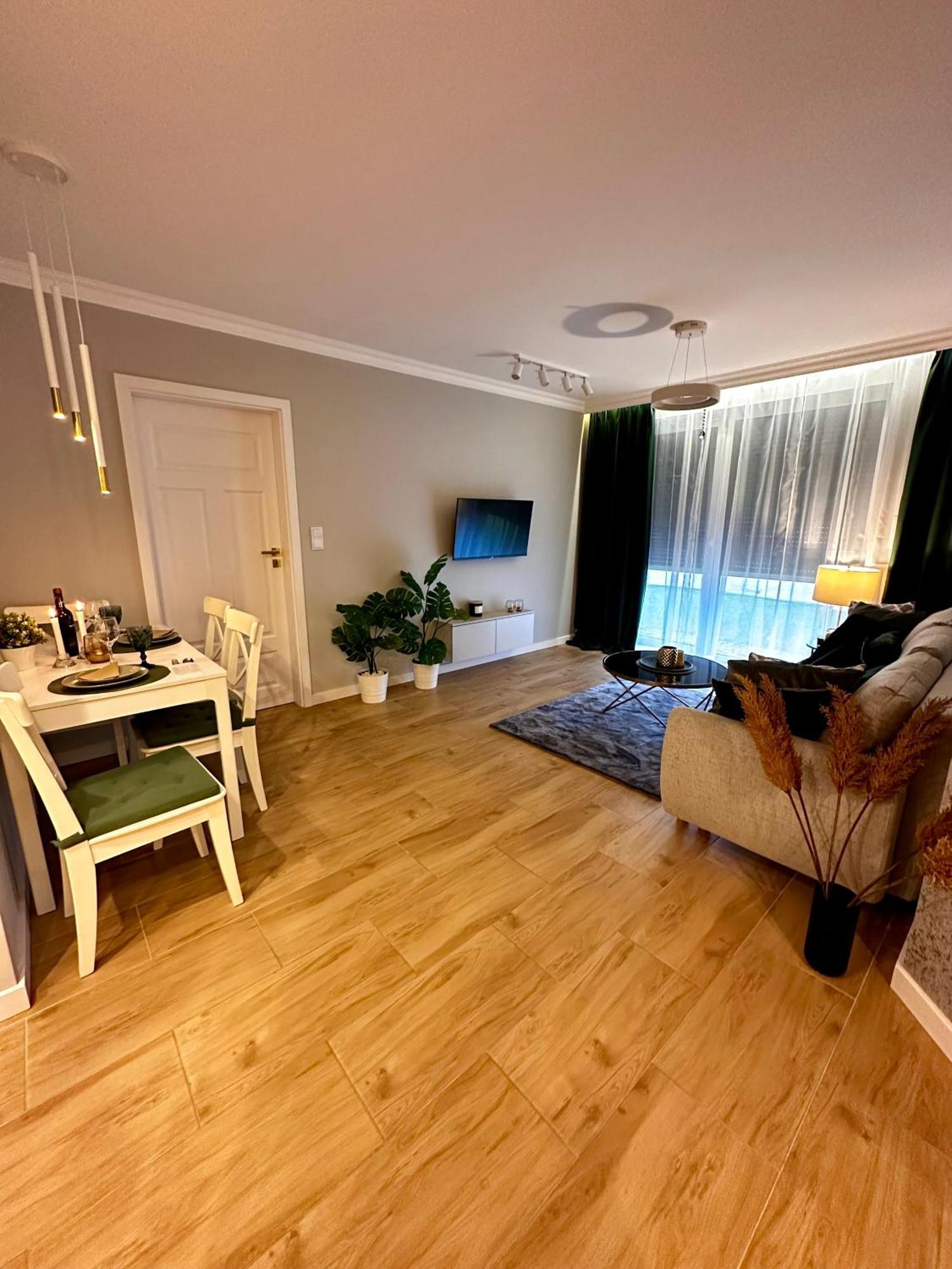 Apartamenty Kielce- Klonowa Nad Zalewem, 1-13 Osob, Faktura, Parking, Centrum المظهر الخارجي الصورة